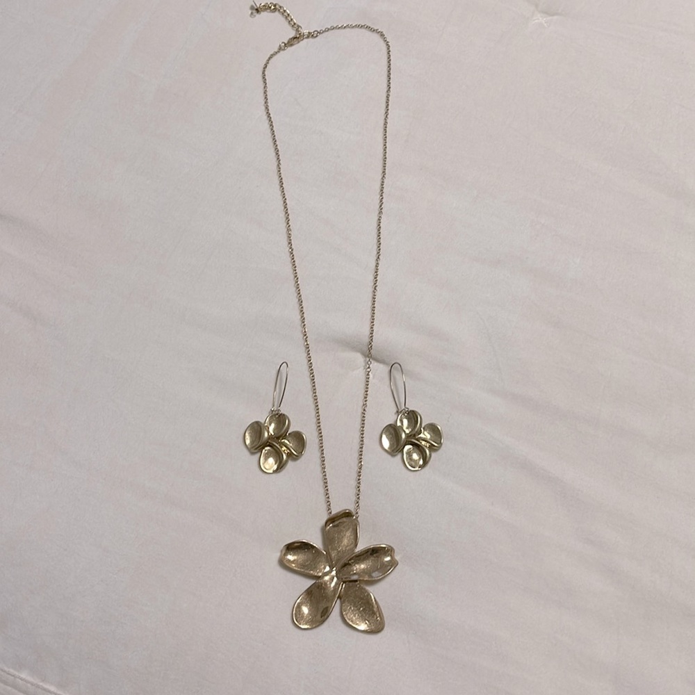 Robert Lee Morris necklace and matching earrings